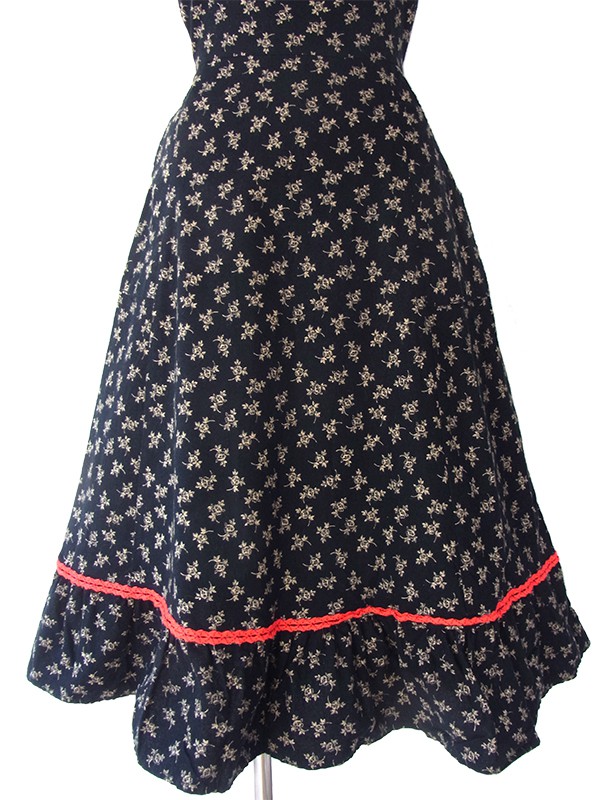 ヨーロッパ古着 ロンドン買い付け 60年代製 ブラック X イエロー小花柄 レッド テープ縁取りヴィンテージ ワンピース 16BS015