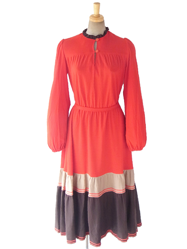 ヨーロッパ古着 ロンドン買い付け レッド X ベージュ・ブラウン 共布ベルト付き ヴィンテージ ワンピース 16BS326