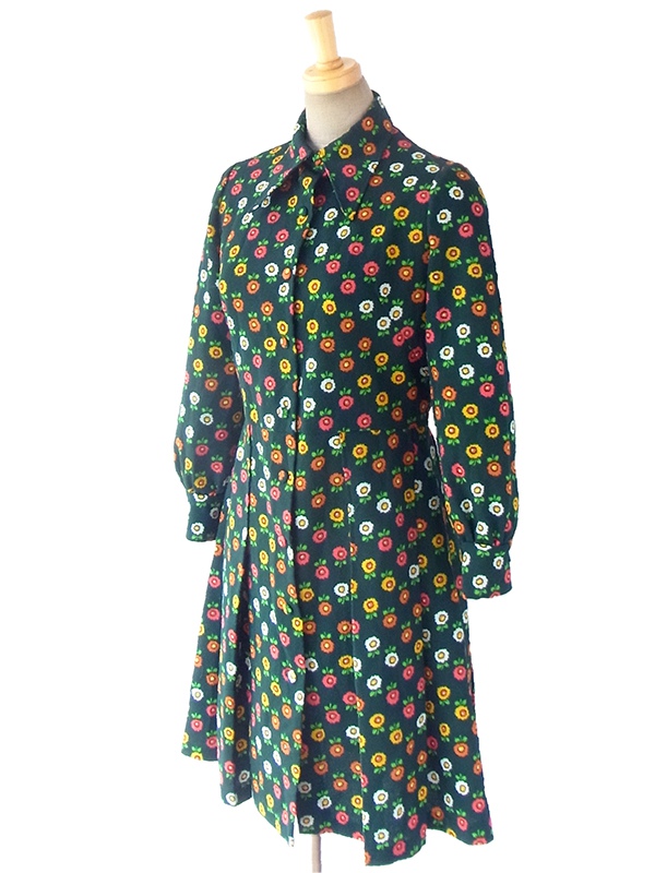 ヨーロッパ古着 ロンドン買い付け 60年代製 グリーン X カラフルなレトロ花柄 ヴィンテージ ワンピース 16BS334