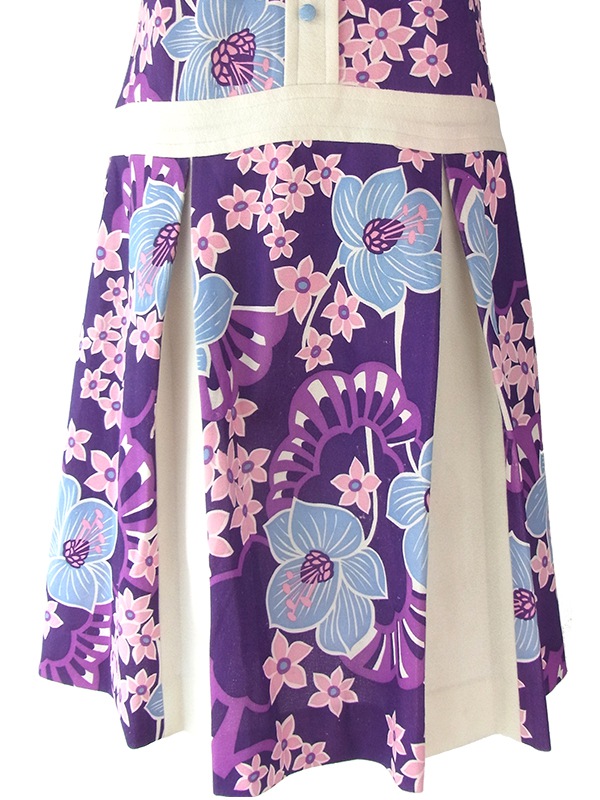 ヨーロッパ古着 フランス買い付け 60年代製 パープル X ホワイト レトロ花柄 プリーツスカート ワンピース 16FC201