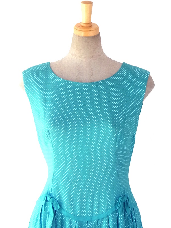 ヨーロッパ古着 フランス買い付け 60年代製 水色 X ホワイト ピンドット リボン付き ヴィンテージ ワンピース 16FC202