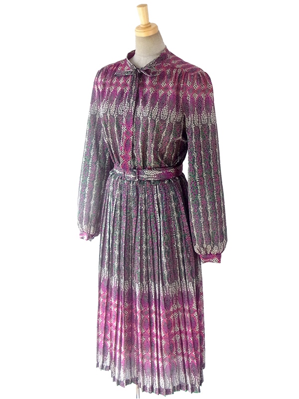 ヨーロッパ古着 70年代フランス製 パープルトーン レトロ模様 リボンタイ 共布ベルトつき ワンピース 16FC413