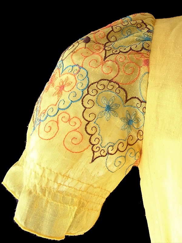 ヨーロッパ古着 ロンドン買い付け 60年代製 イエロー X カラフルなハート柄刺繍 ロング ワンピース 16OM310