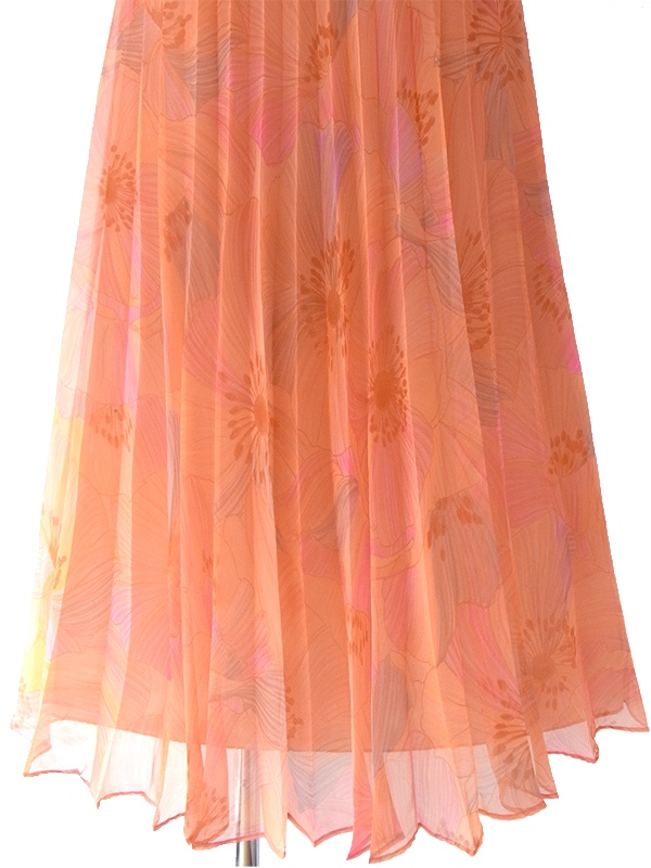 ヨーロッパ古着 ロンドン買い付け 60年代製 アプリコットオレンジ X 繊細な花柄プリント プリーツ ワンピース 16OM408