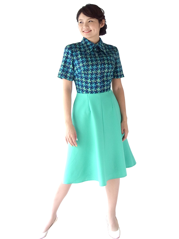 ロンドン買い付け 60年代製 ブルー レトロ柄 X ミントグリーン スカート 切り返し ワンピース 16OM700