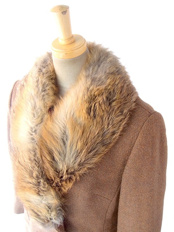 ヨーロッパ古着 ロンドン買い付け 60年代製 ブラウン X ふかふかファー襟 スカラップ風ウェスト コート 16OM929