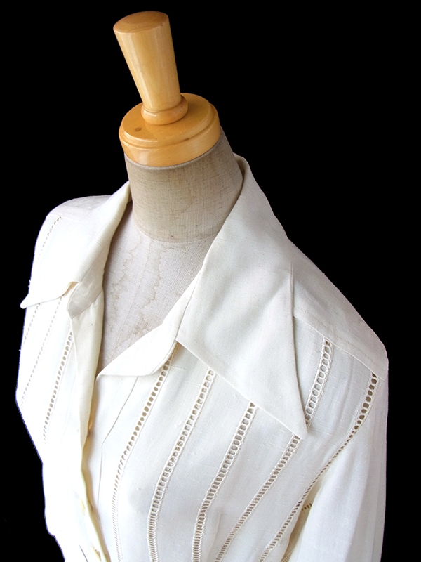 ヨーロッパ古着 フランス買い付け 60年代製 アイボリー X カットワーク 共布ベルト付き ヴィンテージ ワンピース 17FC009