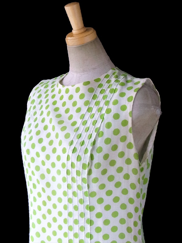 ヨーロッパ古着 フランス買い付け 60年代製 ホワイト X グリーン 水玉 ドロップウェスト ワンピース 17FC016