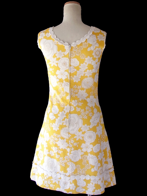 ヨーロッパ古着 フランス買い付け 60年代製 イエロー X ホワイト 花柄プリント テープ装飾 レトロ ワンピース 17OM214