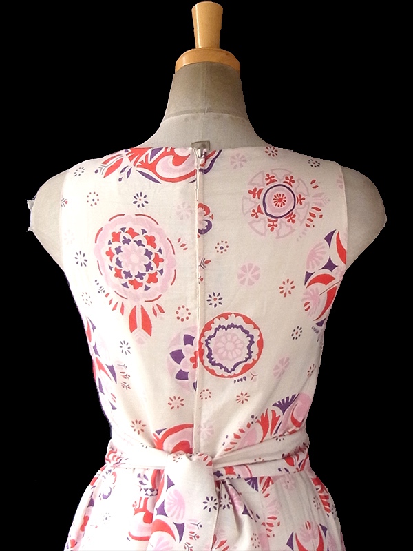  ヨーロッパ古着 60年代フランス製 Anik Robelin Paris 共布ベルト付き シルクワンピース 17FC324