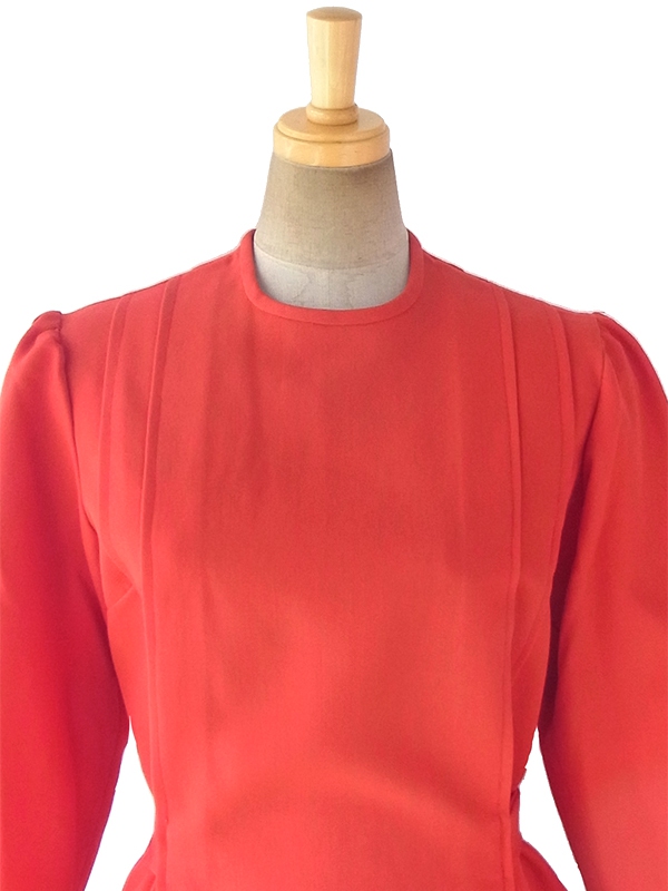 ヨーロッパ古着 フランス買い付け 60年代製 レッド X 美しいプリーツ ヴィンテージ ワンピース 17FC412