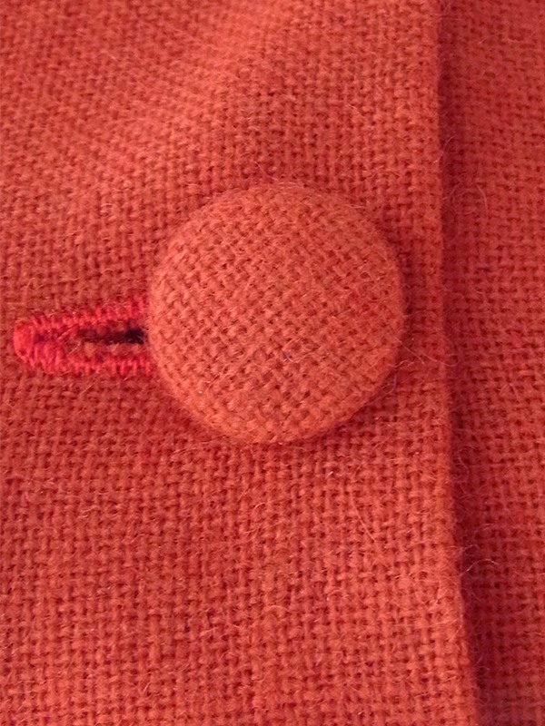 ヨーロッパ古着 フランス買い付け 60年代製 レッド X 襟・袖口 ピンク レトロ柄生地切り返し ウール ワンピース 17FC416