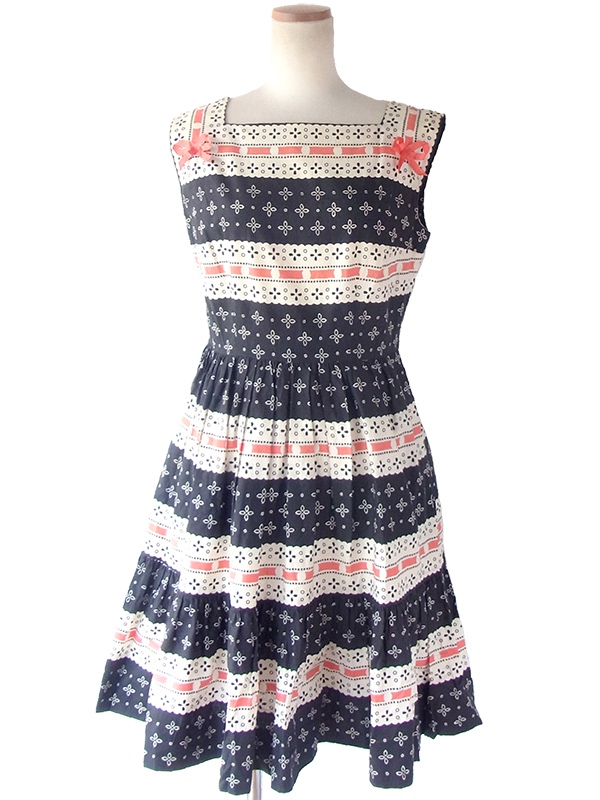 ヨーロッパ古着 ロンドン買い付け 60年代製 モノトーン X レトロ柄 ピンクリボン ヴィンテージ ワンピース 17OM309