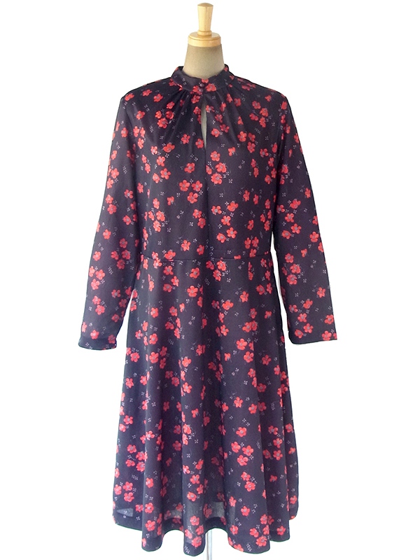 ヨーロッパ古着 ロンドン買い付け 70年代製 ブラック X レッド・グレイ 花柄 襟元ギャザー ヴィンテージ ワンピース 17OM820