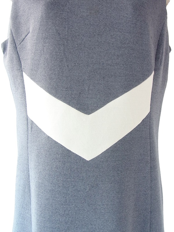 ヨーロッパ古着 ロンドン買い付け 60年代製 グレイ X ホワイト バイアス柄 ウール ワンピース 17OM902