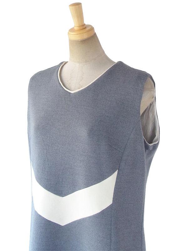 ヨーロッパ古着 ロンドン買い付け 60年代製 グレイ X ホワイト バイアス柄 ウール ワンピース 17OM902