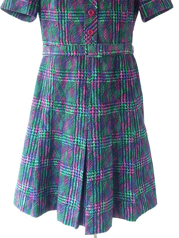 ヨーロッパ古着 ロンドン買い付け 70年代製 グリーン・ピンク・パープル X レトロ柄 共布ベルト付き ヴィンテージ ワンピース