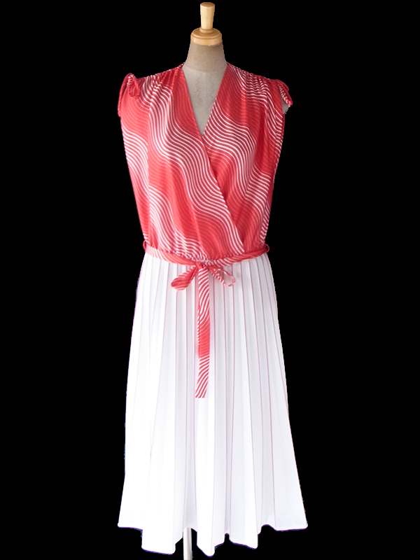 【送料無料】ロンドン買い付け 70年代製 レッド X ホワイト 波模様 アンブレラプリーツ レトロ ワンピース 18BS006【ヨーロッパ古着】