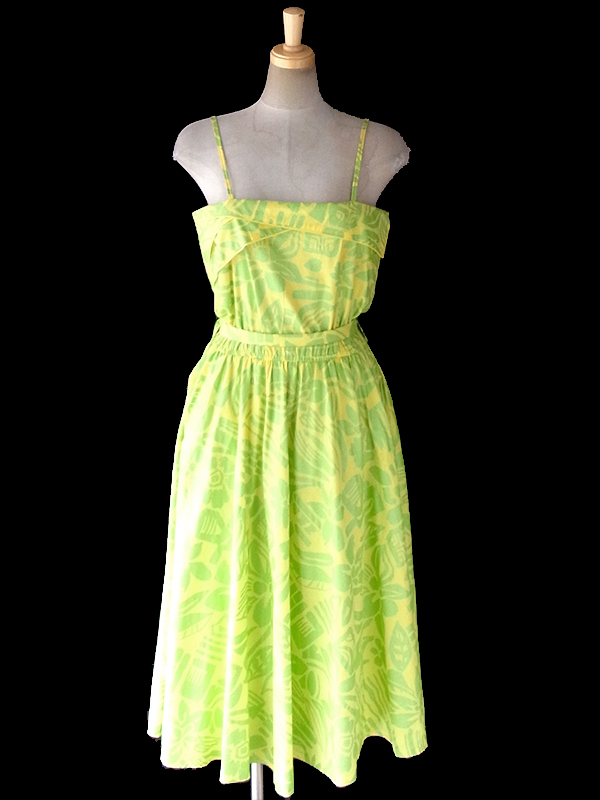 ヨーロッパ古着 ロンドン買い付け イエロー X 光沢のあるグリーンの花柄 共布ベルト付き ストラップ ワンピース 18BS022