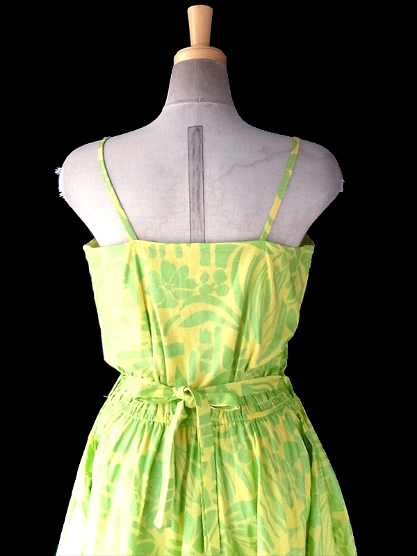 ヨーロッパ古着 ロンドン買い付け イエロー X 光沢のあるグリーンの花柄 共布ベルト付き ストラップ ワンピース 18BS022