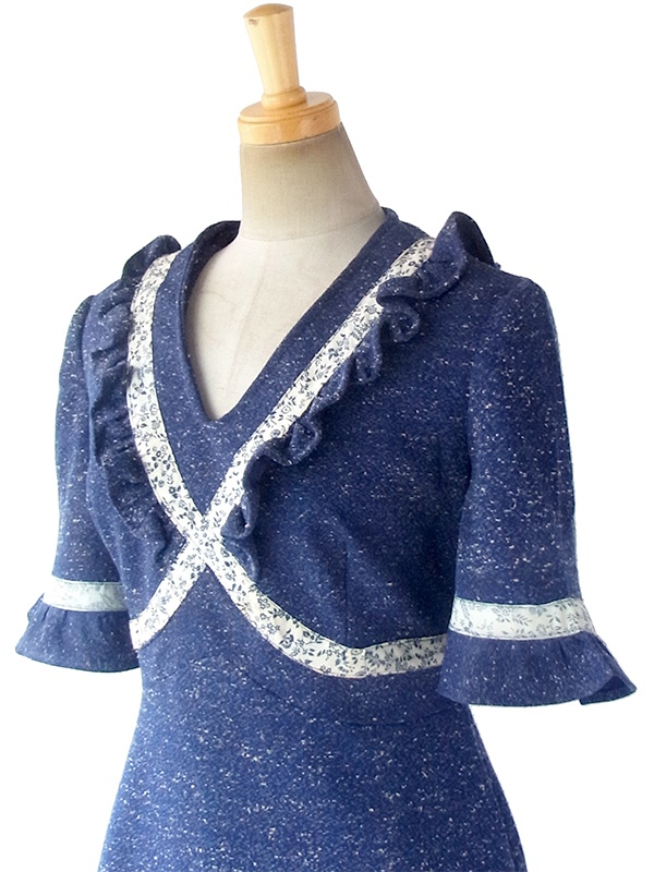 ヨーロッパ古着 フランス買い付け 70年代製 ネイビー X ホワイト 霜降 花柄リボン ギャザーデザイン ワンピース 18FC004