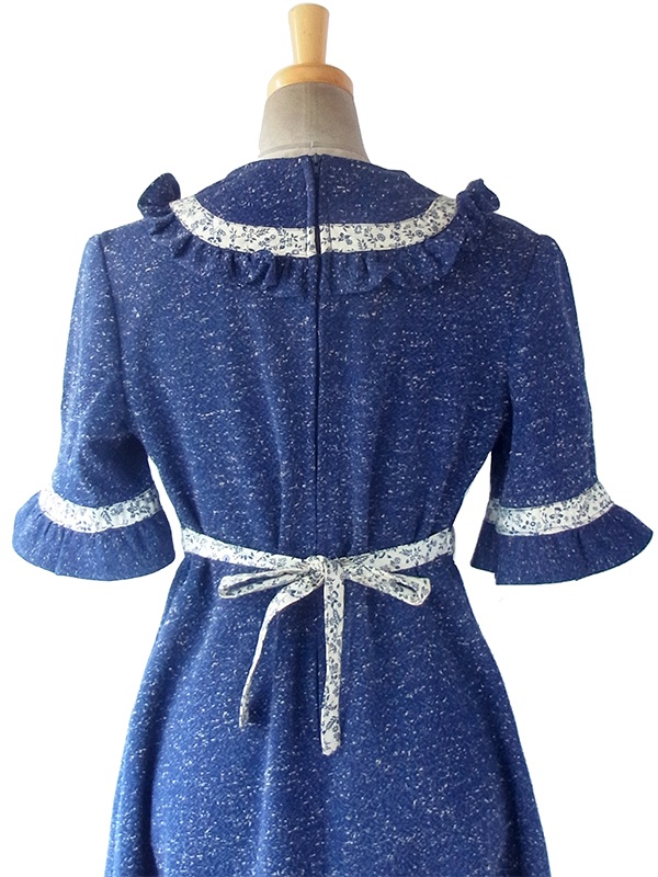 ヨーロッパ古着 フランス買い付け 70年代製 ネイビー X ホワイト 霜降 花柄リボン ギャザーデザイン ワンピース 18FC004