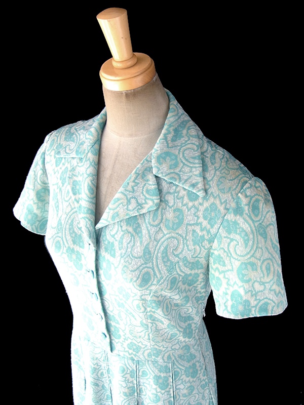 ヨーロッパ古着 フランス買い付け 60年代製 水色 X クリーム色 ペイズリー柄 可愛いボタン プリーツ ワンピース 18FC229