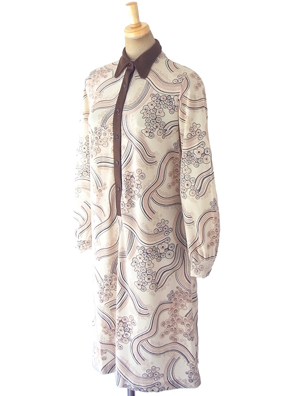 ヨーロッパ古着 フランス買い付け 70年代製 クリーム色 X ブラウン・オレンジ・ブルー レトロ柄 ワンピース 18FC403