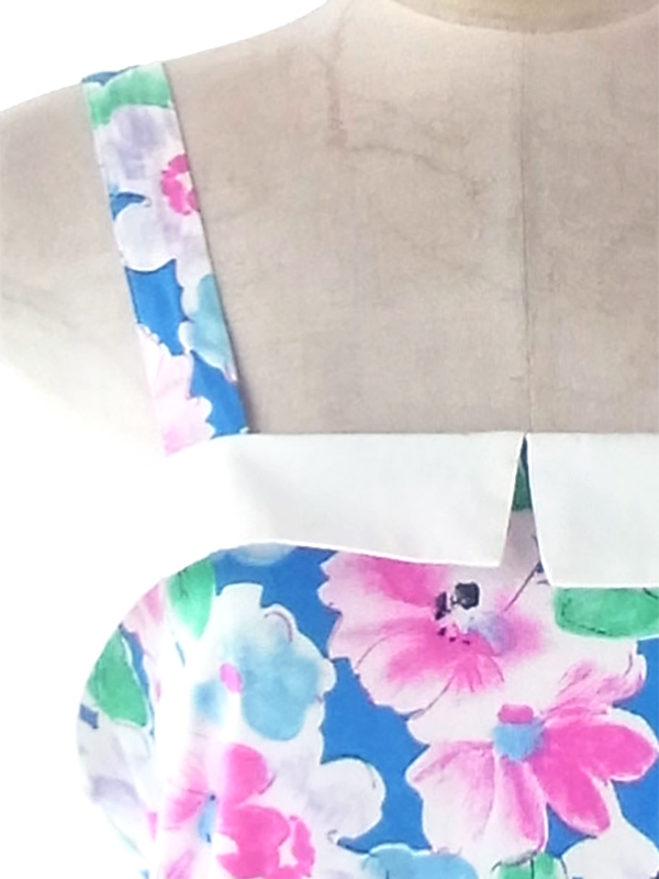 ヨーロッパ古着 ロンドン買い付け 60年代製 ブルー X カラフルな水彩画風花柄 ヴィンテージ ワンピース 19BS126