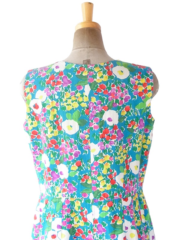 ヨーロッパ古着 ロンドン買い付け 60年代製 ブルー X カラフル花柄 凹凸でパターンの浮かぶ生地 ヴィンテージ ワンピース 19OM1004