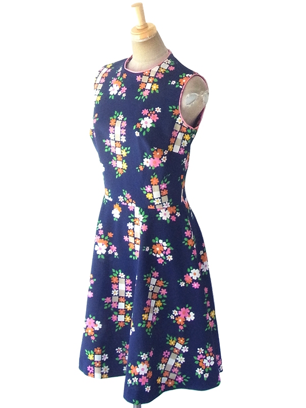ヨーロッパ古着 ロンドン買い付け 70年代製 ネイビー X カラフル花柄 ピンク ライニング レトロ ワンピース 19OM401