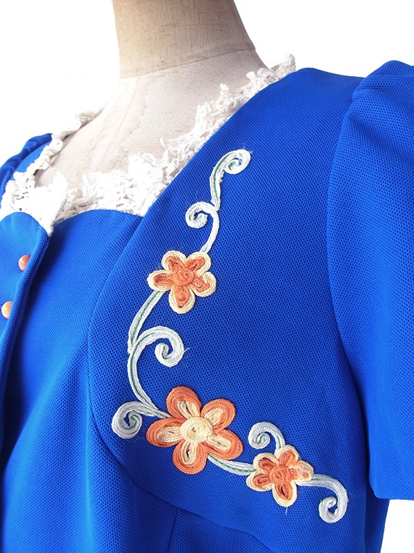ヨーロッパ古着 ロンドン買い付け 70年代製 ブルー X オレンジ・イエロー 花柄刺繍 レース襟 ワンピース 19OM701