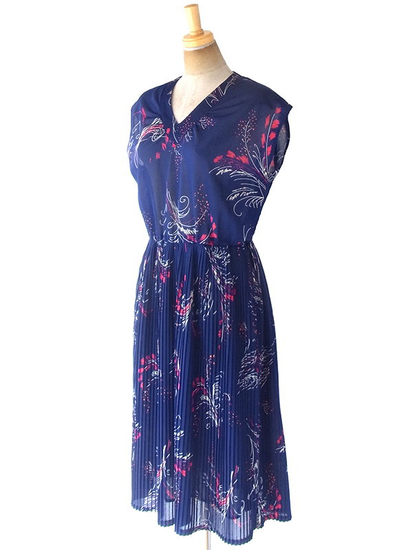 ヨーロッパ古着 フランス買い付け 70年代製 ネイビー X ホワイト・レッド レトロ柄 プリーツ ワンピース 20FC213