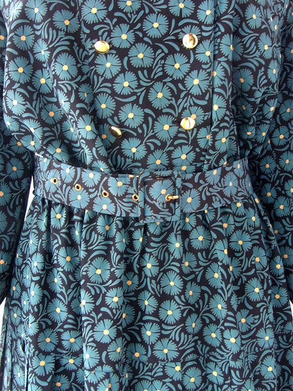 ヨーロッパ古着 フランス買い付け 70年代製 ターコイズブルー X ブラック ポケットチーフ・共布ベルト付き ワンピース 20FC614