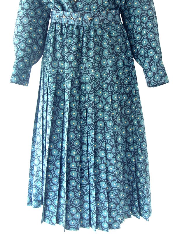 ヨーロッパ古着 フランス買い付け 70年代製 ターコイズブルー X ブラック ポケットチーフ・共布ベルト付き ワンピース 20FC614