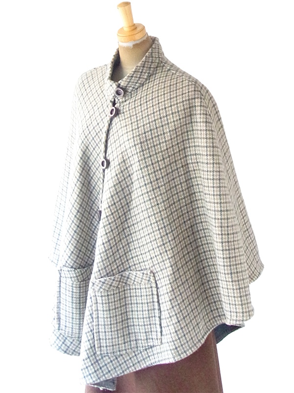 ヨーロッパ古着 フランス買い付け 60年代製 グリーン X ベージュ チェック柄 ポケット付き ウール ポンチョ 20FC623