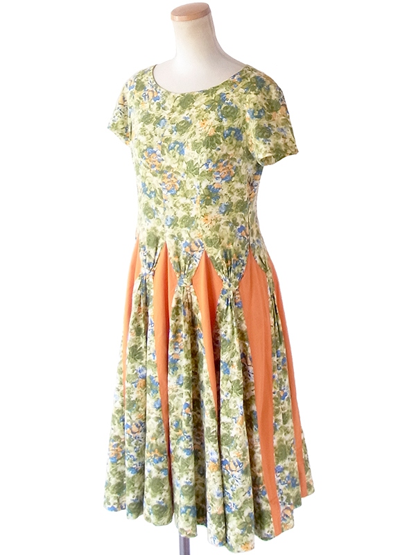 ヨーロッパ古着 ロンドン買い付け 60年代製 グリーン X 花柄 オレンジ生地切り返し ヴィンテージ ワンピース 21BS200