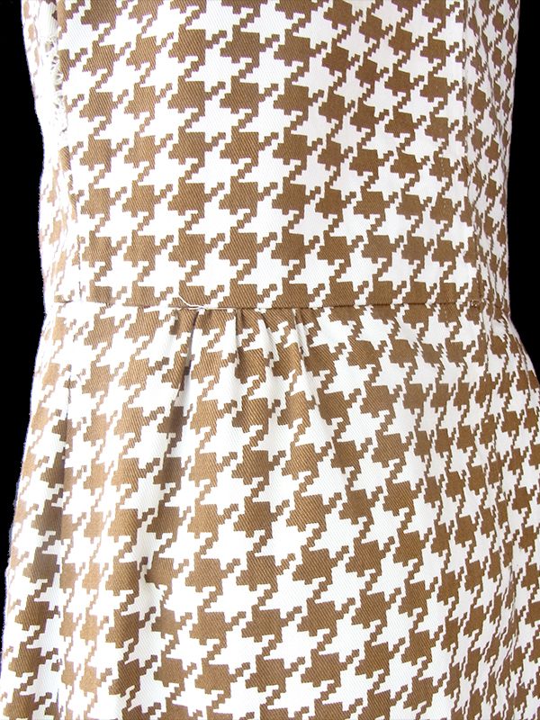 ヨーロッパ古着 ロンドン買い付け 70年代製 アイボリー X ブラウン 千鳥格子 レース ポケット付き ワンピース 21BS203