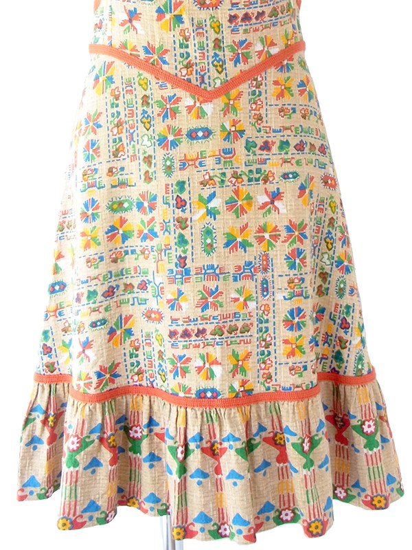 ヨーロッパ古着 フランス買い付け 60年代製 ベージュ X カラフル レトロ柄 オレンジ テープ ワンピース 21FC108