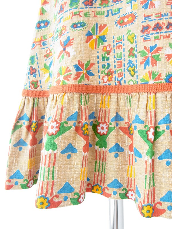 ヨーロッパ古着 フランス買い付け 60年代製 ベージュ X カラフル レトロ柄 オレンジ テープ ワンピース 21FC109