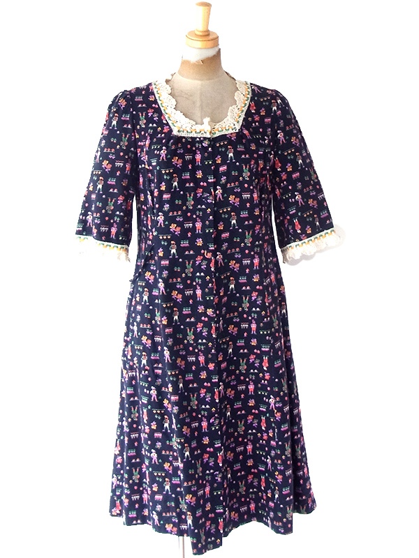 フランス買い付け 60年代製 ブラック X カラフル チロル柄 レーステープ ポケット付き ワンピース 21FC112