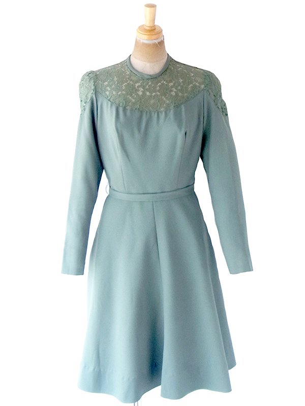フランス買い付け 60年代製 ジェードグリーン X レースデザイン 共布ベルト付き ヴィンテージ ワンピース 21FC20４【ヨーロッパ古着】