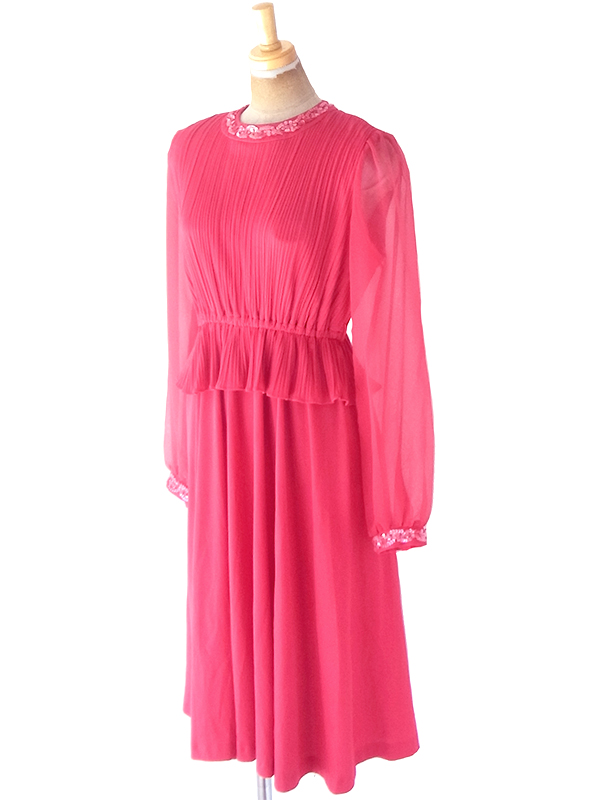 ヨーロッパ古着 ロンドン買い付け 70年代製 マゼンダピンク X ビーズ飾り ペプラム ワンピース 22BS009