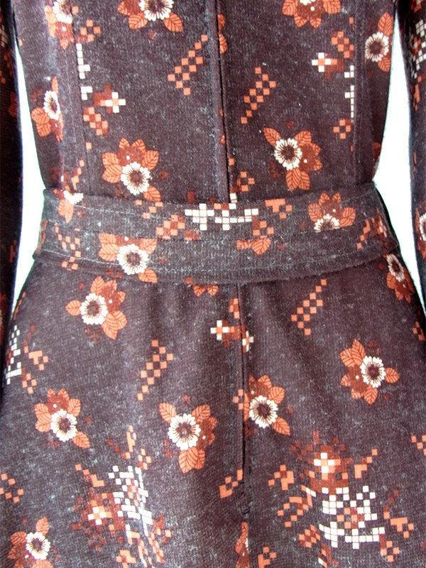 ヨーロッパ古着 フランス買い付け 60年代生 グレージュ X オレンジ 花柄 共布ベルト付き ワンピース 22FC409