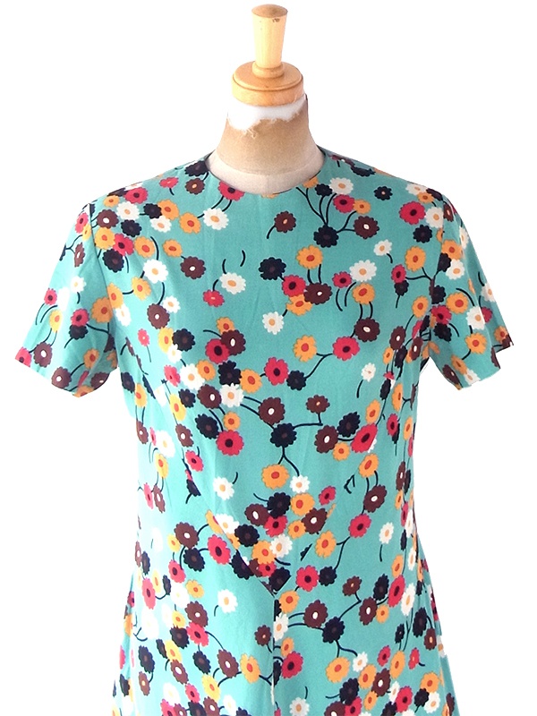 ヨーロッパ古着 フランス買い付け 60年代製 ミントグリーン X カラフル レトロ花柄 ヴィンテージ ワンピース 22OM103