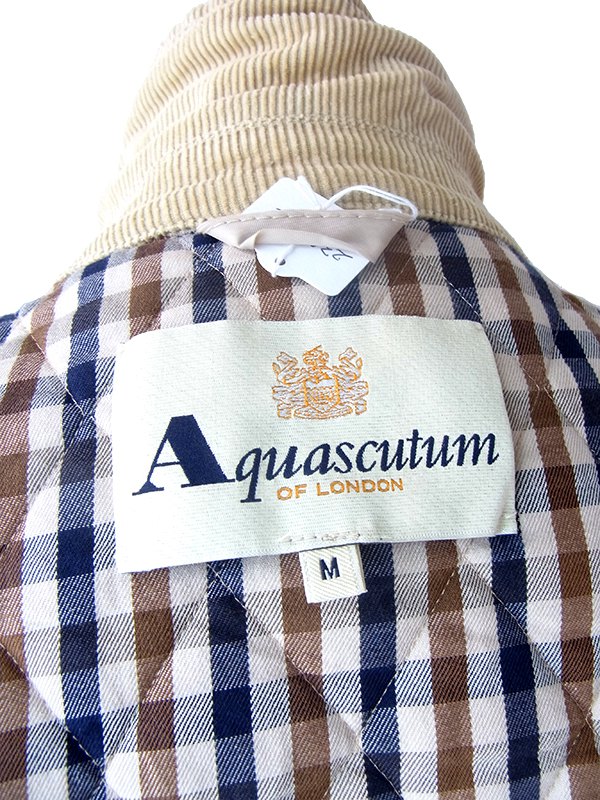 Aquascutum アクアスキュータム キャメルブラウン X 裏地チェック柄 シルク　キルティング コート 23BS002