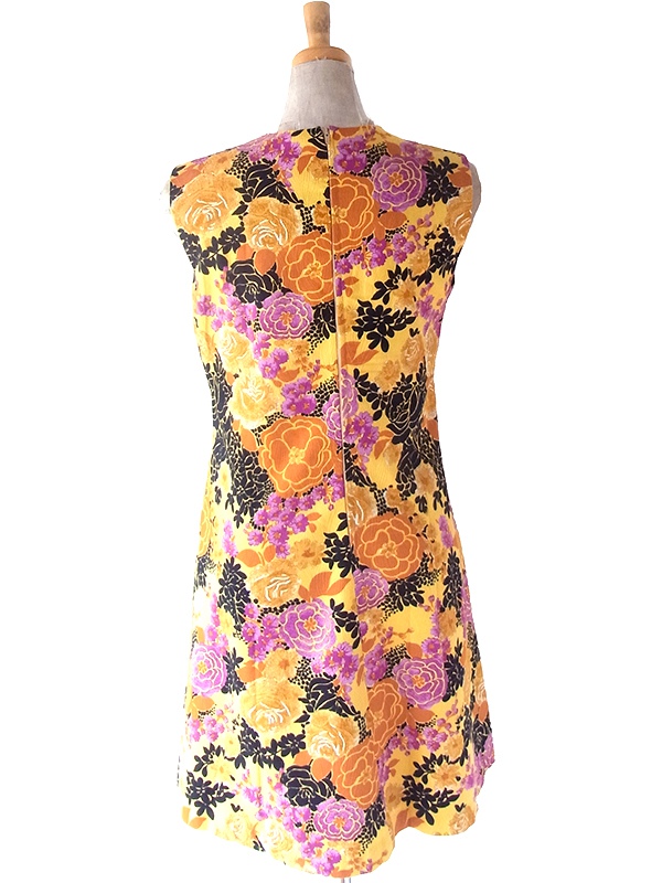 ヨーロッパ古着 フランス買い付け 70年代製 ゴールド X 絵画風花柄 ホワイト山道テープ ワンピース 23FC116