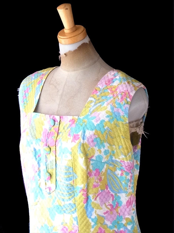 ヨーロッパ古着 フランス買い付け 60年代製 ホワイト X カラフル ボタニカル柄 ポケット付き ワンピース 24FC202