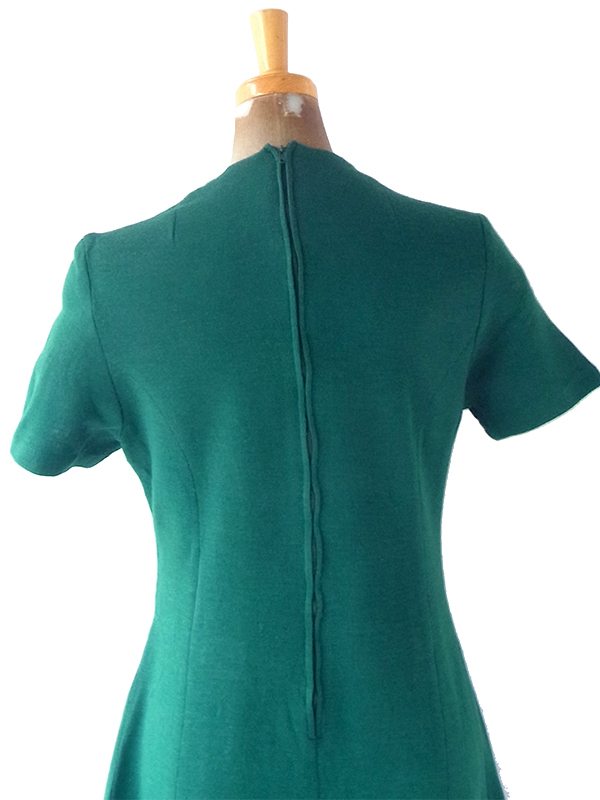 【送料無料】70年代フランス製 ビリジアングリーン X ビッグステッチ ヴィンテージ ワンピース 24OM033【ヨーロッパ古着】