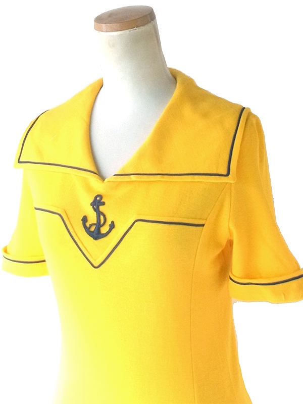 ヨーロッパ古着 ロンドン買い付け 70年代製 イエロー X ネイビー ライニング セーラーカラー ワンピース 24OM044